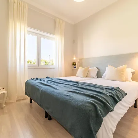 Villa Mena *